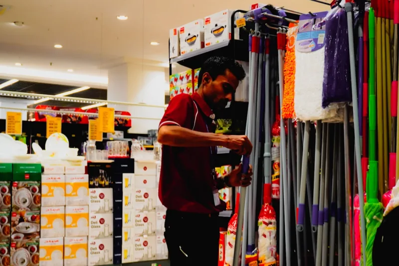 Why a Professional Clean Before and After a Commercial Move Makes All the Difference
